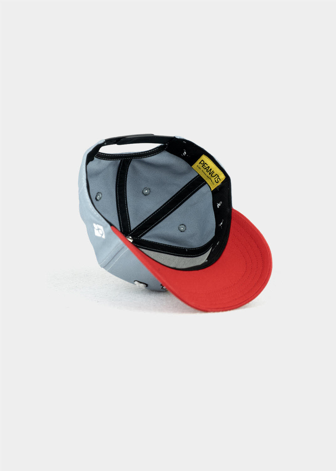 Bavarian Caps Peanuts Snoopy schläft JR