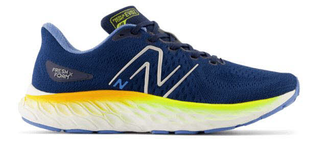 New Balance EVOZ V3