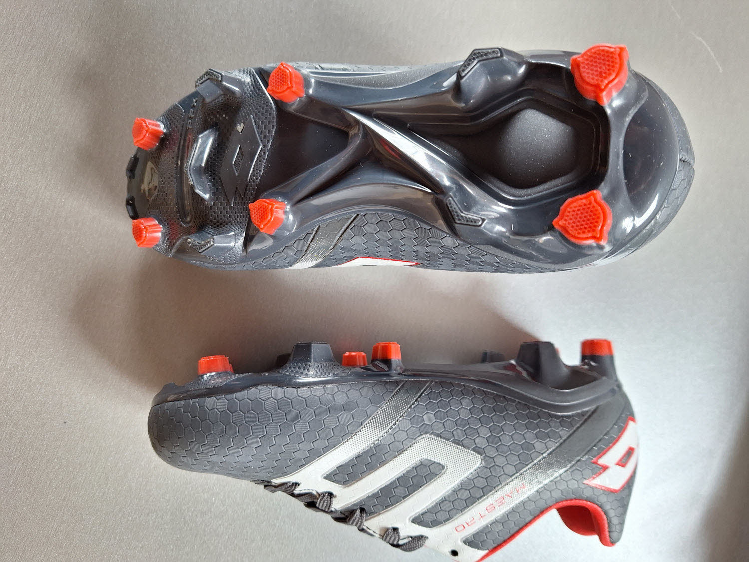Lotto Maestro 700 V FG JR