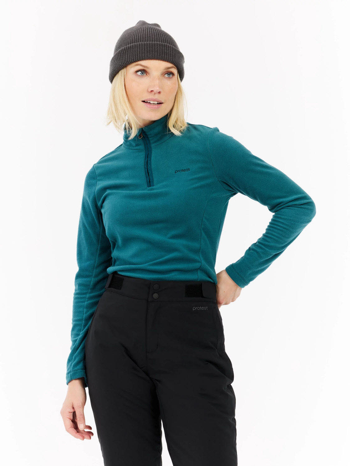 Protest PRTRemutez 1/4 zip active top